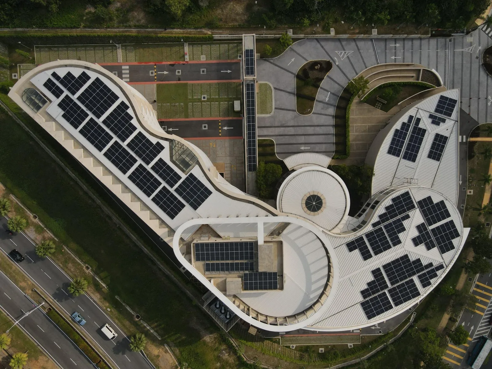 Solar photovoltaic installation at Academy of Medicine, Putrajaya