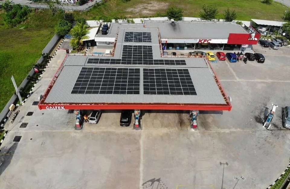 Solar photovoltaic installation at Caltex Sungai Buloh, PLUS Highway