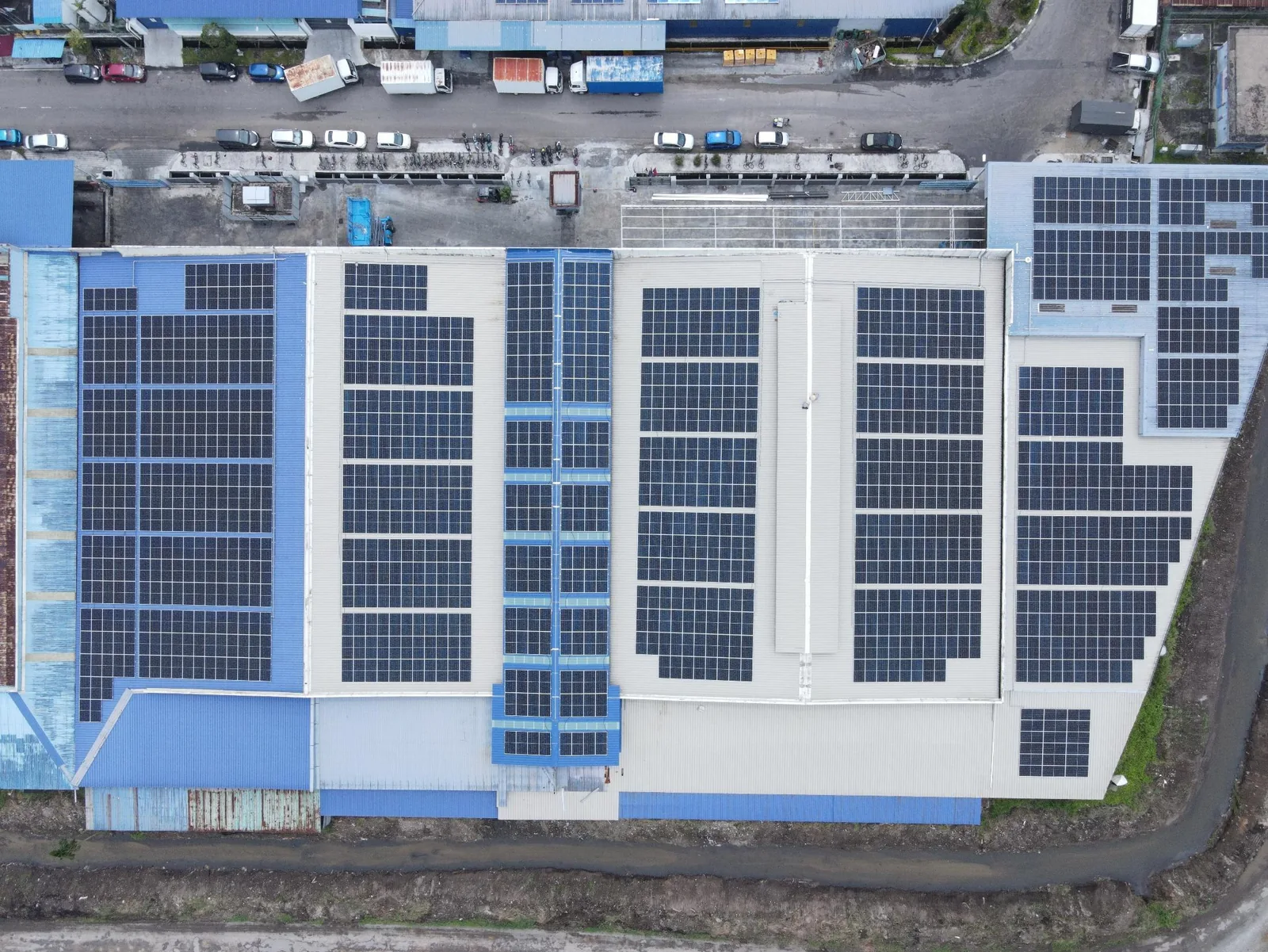 Solar photovoltaic installation at Sunlig & Fine Alliances, Pekan Nenas, Johor